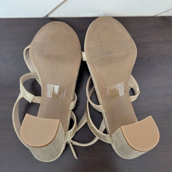 NEW Charter Club Lunah Women's 6.5M Gold Strappy Heel Sandals - Picture 7 of 8